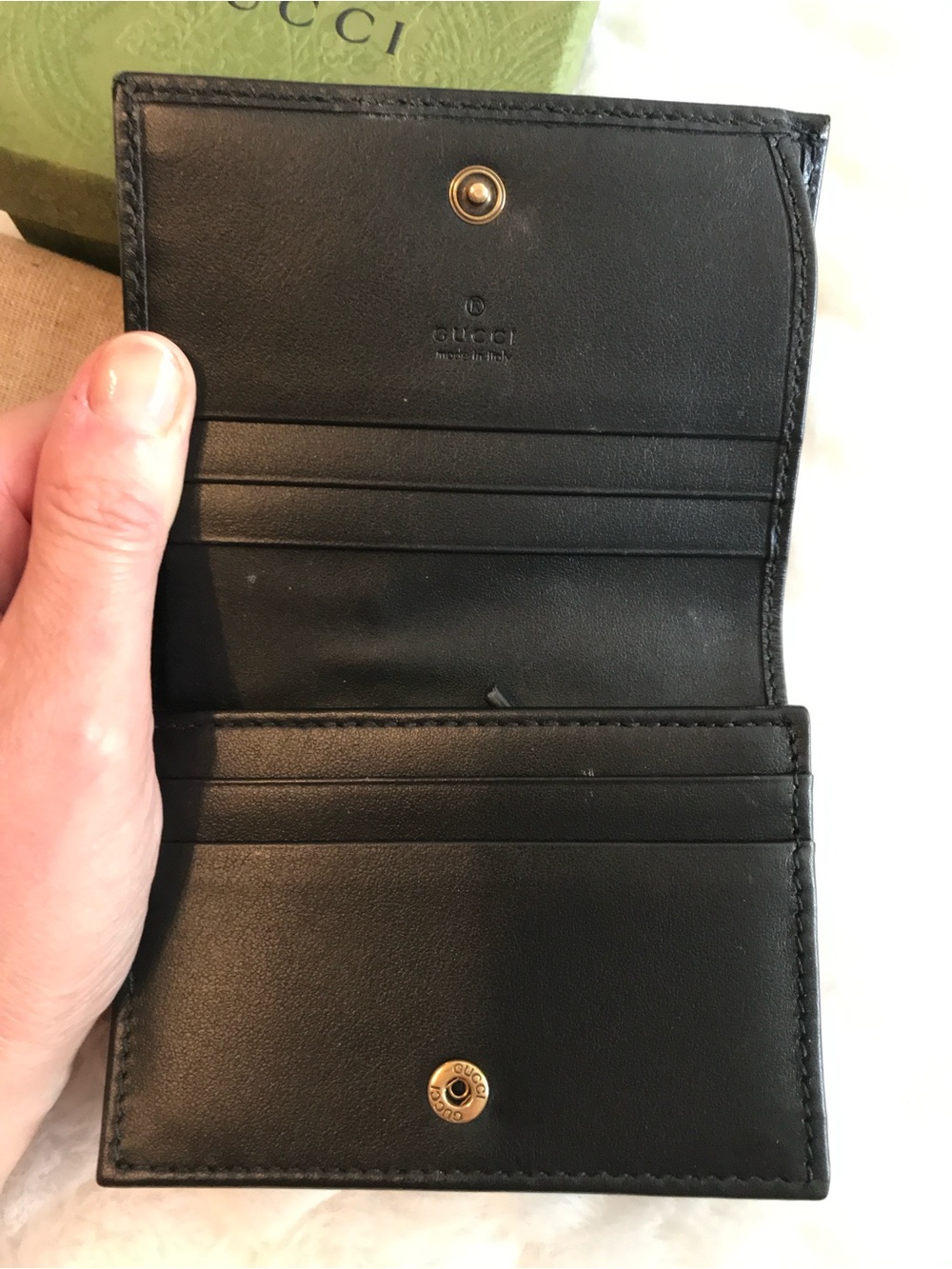 Gucci Black Chevron Leather Card Wallet with Gold GG - Picture 2 of 3